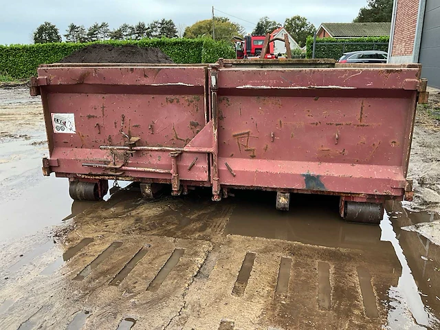 Grondverzet afzetcontainer - afbeelding 8 van  10