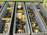 Groot assortiment tandwielfrezen - afbeelding 6 van  12