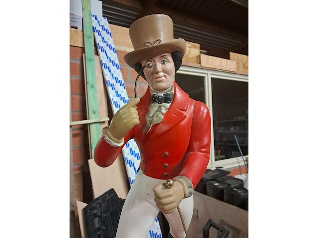 Groot beeld jhonnie walker ( h 700 mm en b 400 mm ) - afbeelding 3 van  6