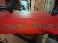 Groot beeld jhonnie walker ( h 700 mm en b 400 mm ) - afbeelding 4 van  6