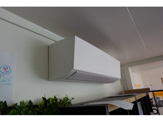 Groot bureau compex ( containers) - afbeelding 13 van  20