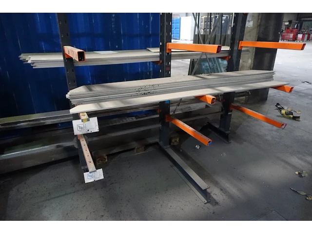 Groot lot aluminium - afbeelding 5 van  14