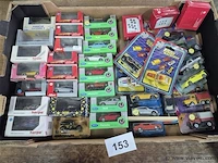 Groot lot auto en divers - afbeelding 1 van  4