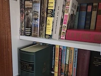 Groot lot boeken volgens foto - afbeelding 4 van  4