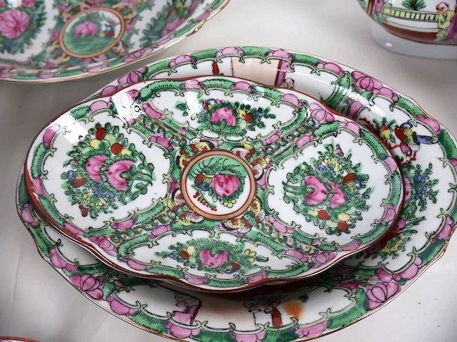 Groot lot chinees servies - afbeelding 10 van  10
