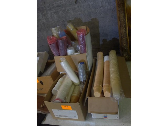 Groot lot drinkbekers - afbeelding 2 van  3