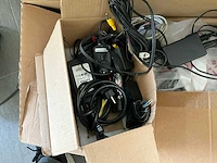 Groot lot elektronica toebehoren - afbeelding 2 van  17