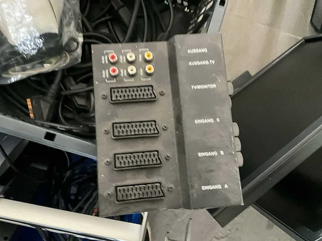 Groot lot elektronica toebehoren - afbeelding 12 van  17