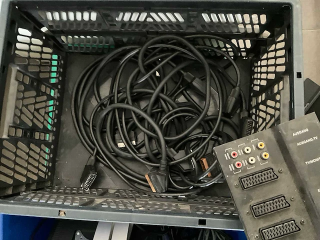 Groot lot elektronica toebehoren - afbeelding 13 van  17