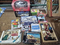 Groot lot gemengd volgens foto's - afbeelding 1 van  6
