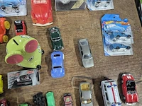 Groot lot gemengd volgens foto's - afbeelding 3 van  7