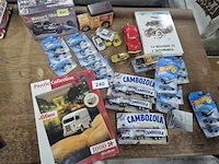 Groot lot gemengd volgens foto's - afbeelding 1 van  5