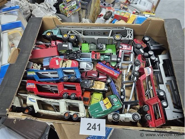 Groot lot gemengd volgens foto's - afbeelding 5 van  7