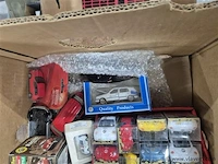 Groot lot gemengd volgens foto's - afbeelding 4 van  7