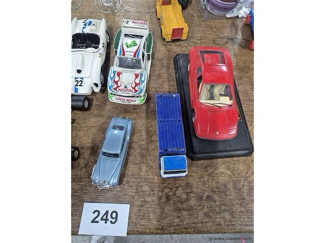 Groot lot gemengd volgens foto's - afbeelding 6 van  8