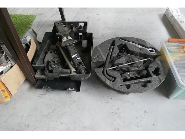 Groot lot gereedschap - afbeelding 2 van  11