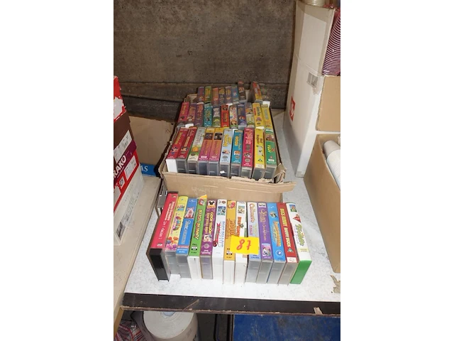 Groot lot kinder disneyfilms (video) - afbeelding 1 van  3