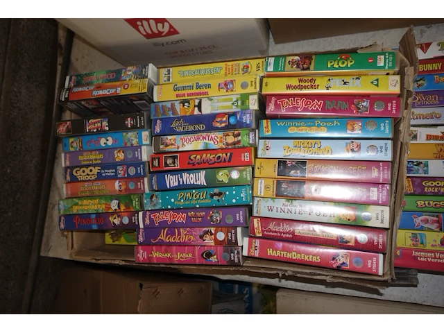 Groot lot kinder disneyfilms (video) - afbeelding 3 van  3