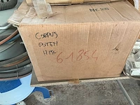 Groot lot meubelbeslag en houtafwerkingsmateriaal - afbeelding 12 van  19
