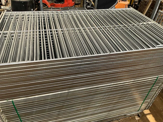 Groot lot panelen hondenren + deuren - afbeelding 12 van  14