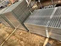 Groot lot panelen hondenren + deuren - afbeelding 13 van  14