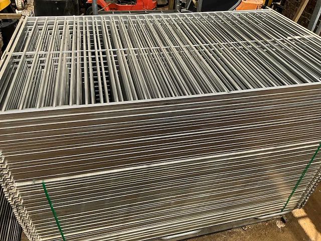 Groot lot panelen hondenren + deuren - afbeelding 14 van  14