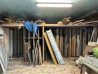 Groot lot plaatmateriaal en enkele kastdeurtjes. - afbeelding 24 van  27