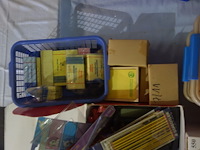 Groot lot schrijf- en tekengerief - afbeelding 3 van  5