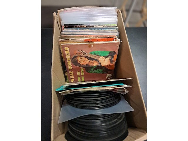 Groot lot single's - afbeelding 1 van  8