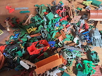 Groot lot soldaatjes,cowboys,indianen plastiek - afbeelding 6 van  7