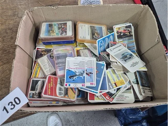 Groot lot speelkaarten - afbeelding 1 van  3