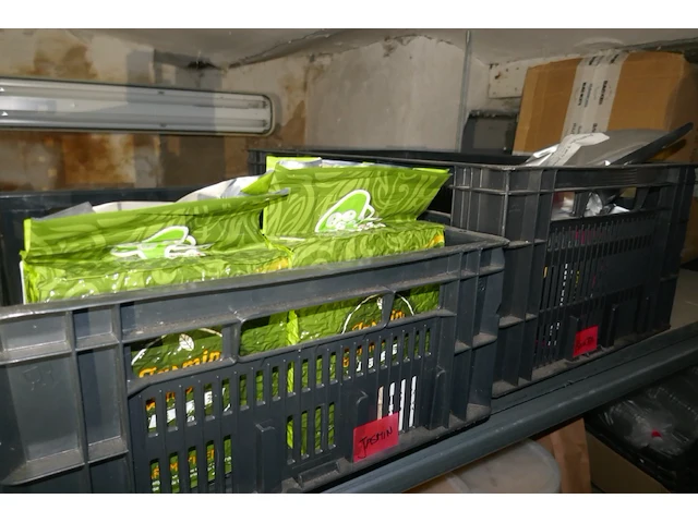Groot lot voedingswaren - afbeelding 5 van  22