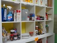 Groot lot voedingswaren - afbeelding 1 van  22
