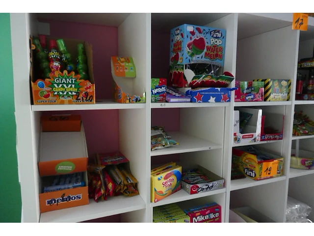 Groot lot voedingswaren - afbeelding 20 van  22