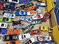 Groot lot volgens foto's - afbeelding 3 van  3