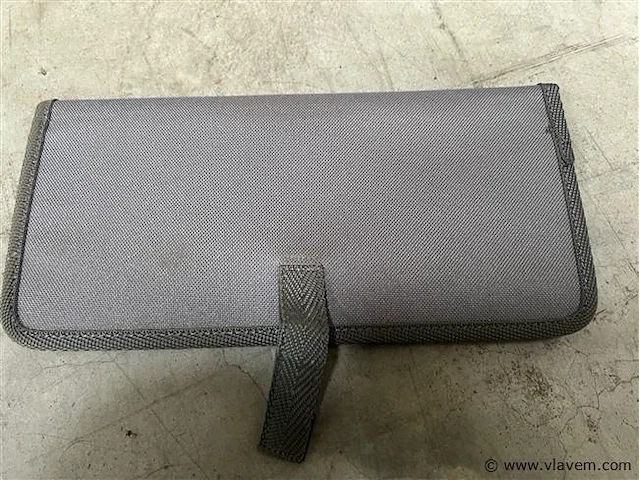 Grootse partij creditcard tasjes/houders - afbeelding 1 van  4