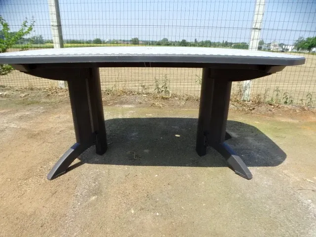 Grosfillex tafel - afbeelding 3 van  4