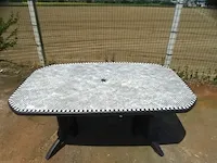 Grosfillex tafel - afbeelding 2 van  3