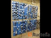 Grote aantal gereedschappen en stukken voor garage - afbeelding 4 van  82