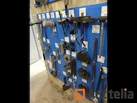 Grote aantal gereedschappen en stukken voor garage - afbeelding 43 van  82