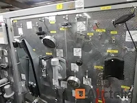 Grote aantal gereedschappen en stukken voor garage - afbeelding 73 van  82