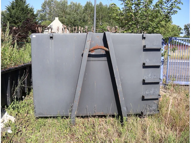 Grote container - afbeelding 3 van  6