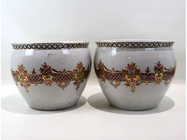 Grote decoratieve bloempot (x2) - afbeelding 1 van  4