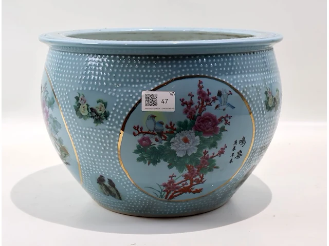 Grote decoratieve bloempot - afbeelding 1 van  4