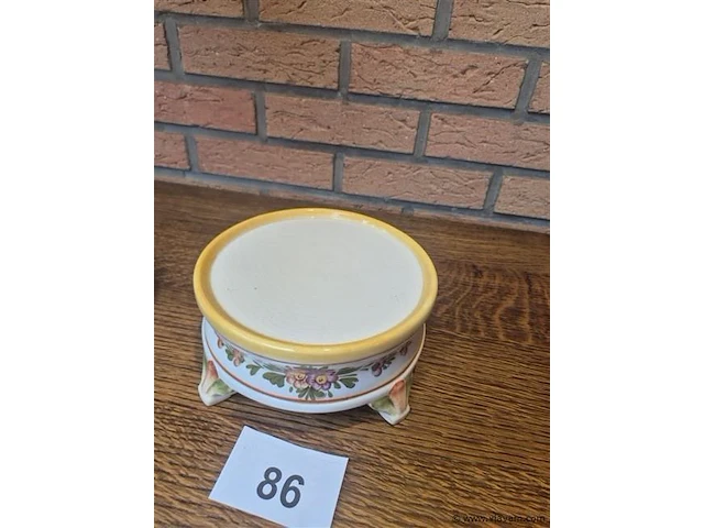 Grote dekselvaas op voet h 62cm b 25cm - afbeelding 4 van  4