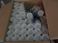 Grote doos met drinkbekers - afbeelding 3 van  3