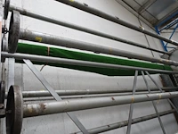 Grote elektrische rolstandaard/snijtafel voor vijverfolie of tapijt - afbeelding 2 van  3