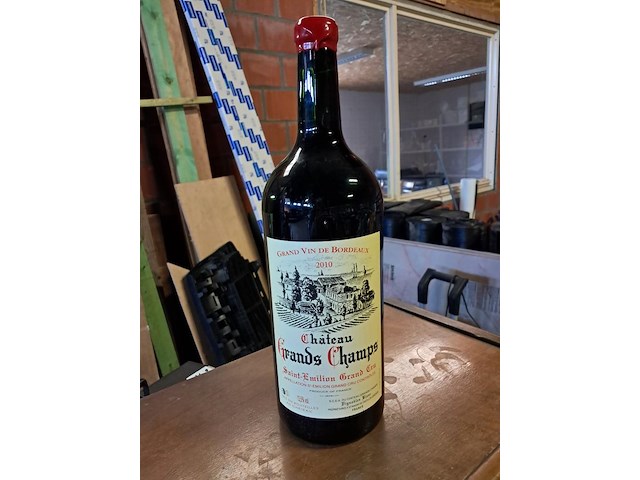Grote fles rode wijn chateau grands champs(saint-emilion grand cru) 3 liters - afbeelding 1 van  6