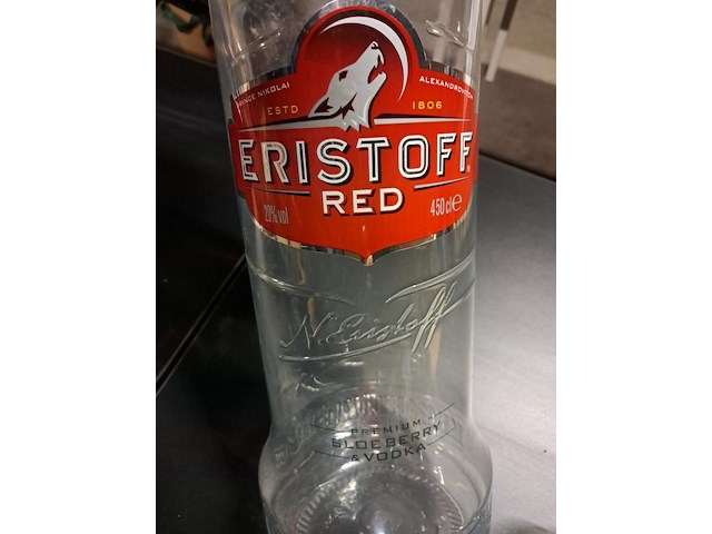 Grote flessen + houder v vodka eristoff 2 x 65 cm - afbeelding 3 van  4