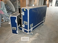 Grote flightcase op wielen - afbeelding 1 van  10